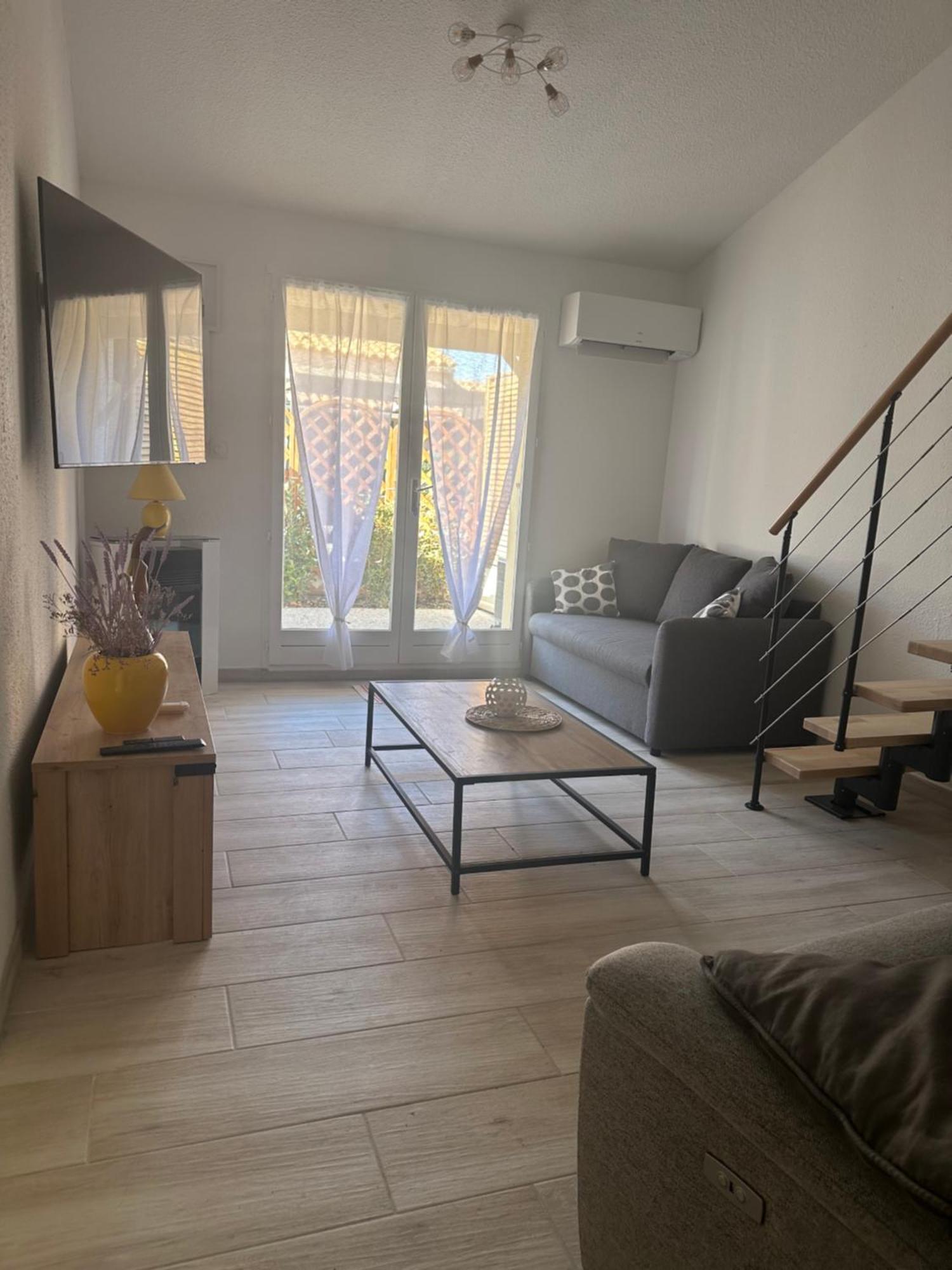 Maison Tout Confort, Bord De Mer Avec Parking Prive جرْويسا المظهر الخارجي الصورة